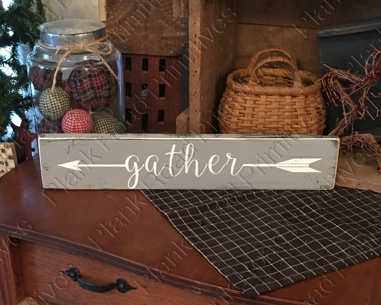 Gather Arrow - 18"x4"